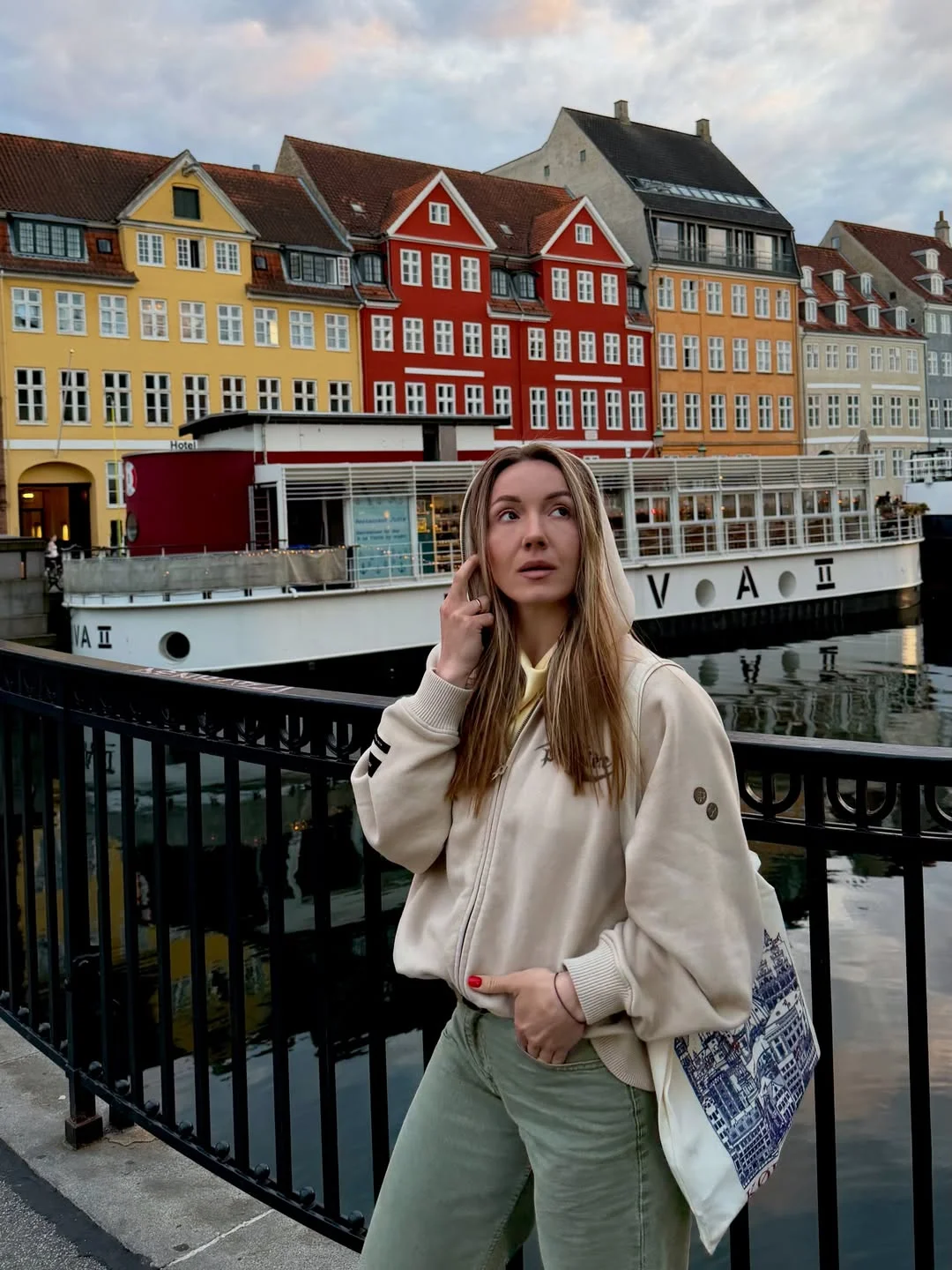 comfortable fall travel outfits 2026 Soft Neutrals For European City Walks