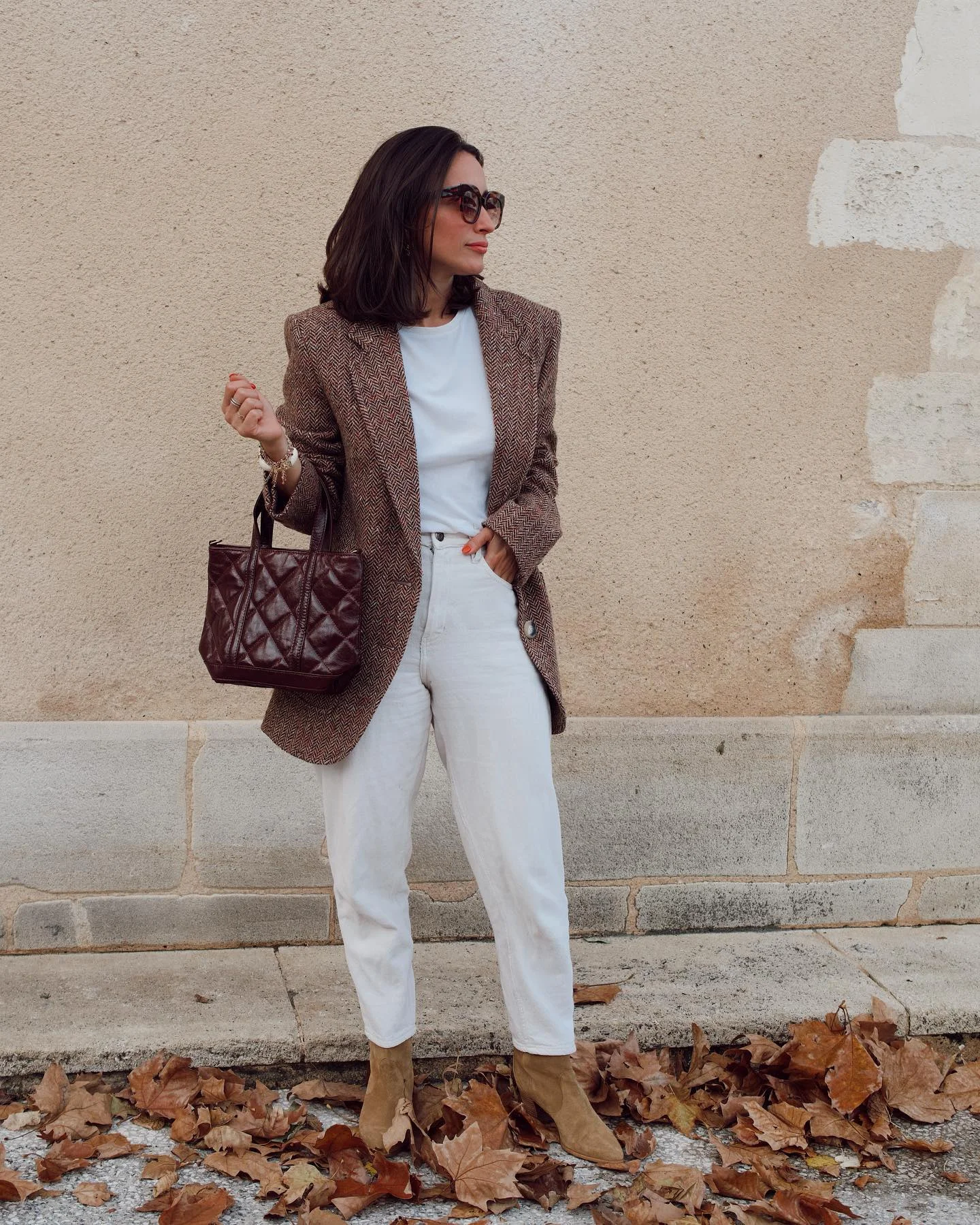 fall business casual outfits for women 2026 White Jeans And Tweed Blazers For Casual Fridays