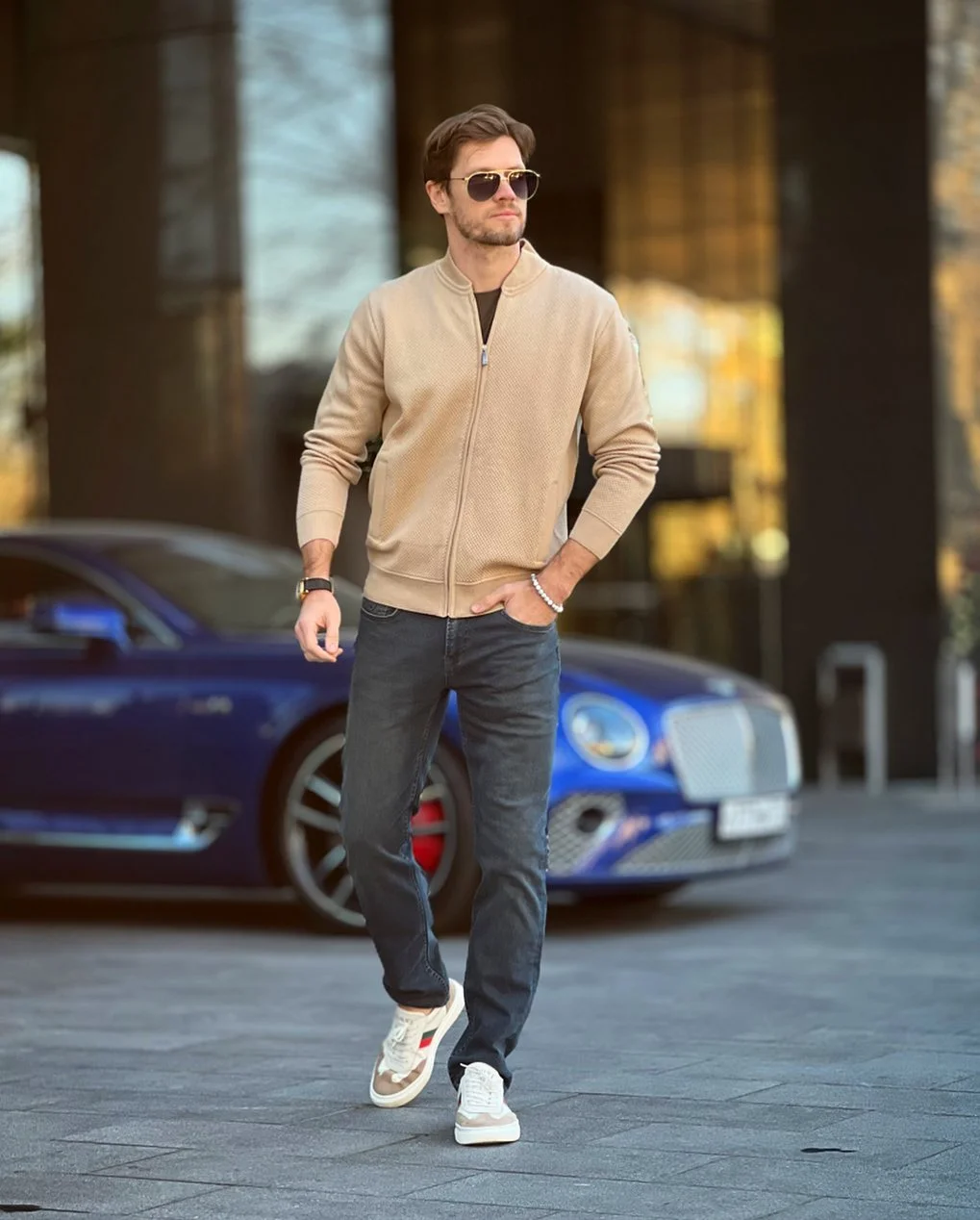 fall outfits ideas for men 2026 Neutral Zip Sweater And Dark Denim For Refined Everyday Dressing