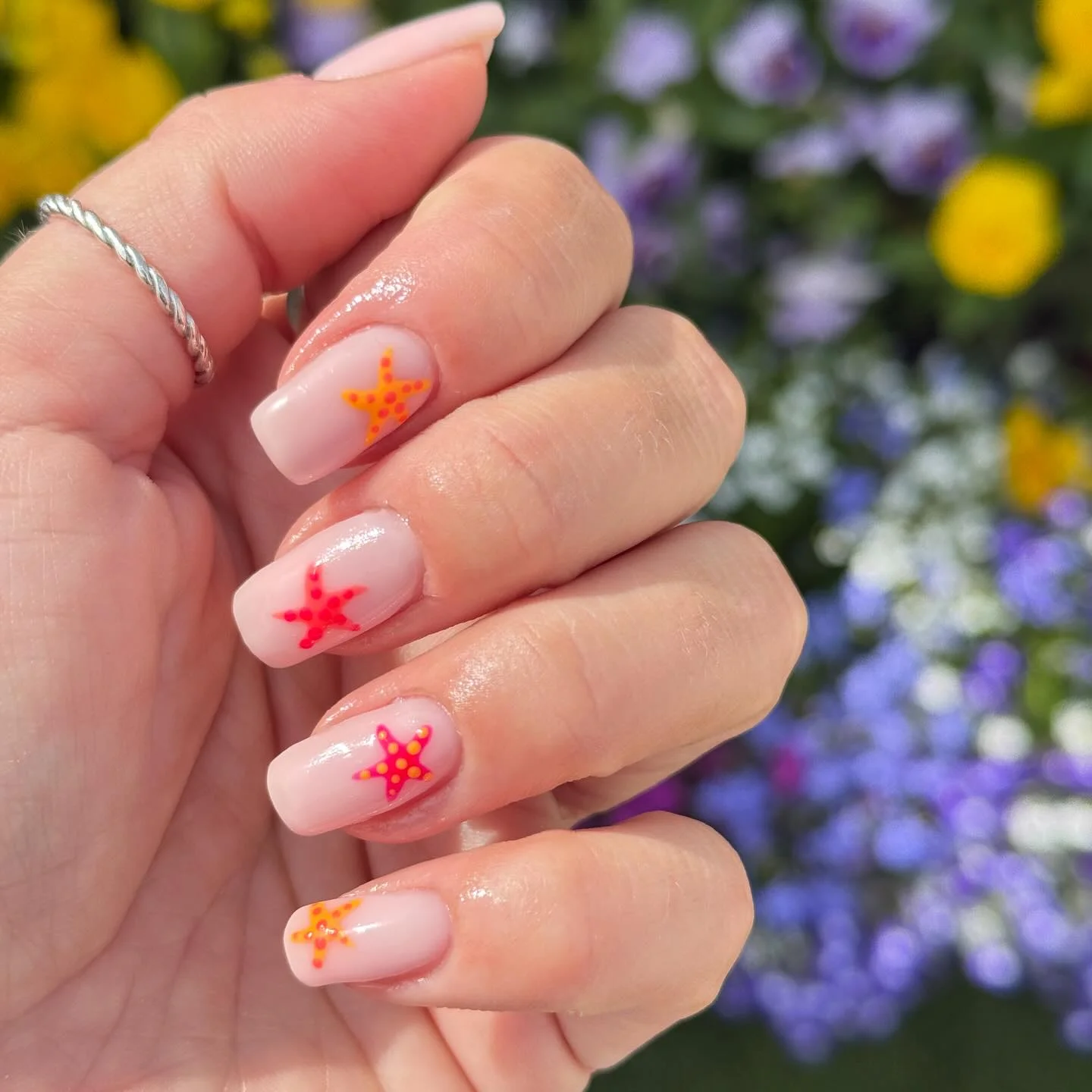 starfish summer nails 2026 Minimalist Coral Starfish Nails For A Soft Coastal Look
