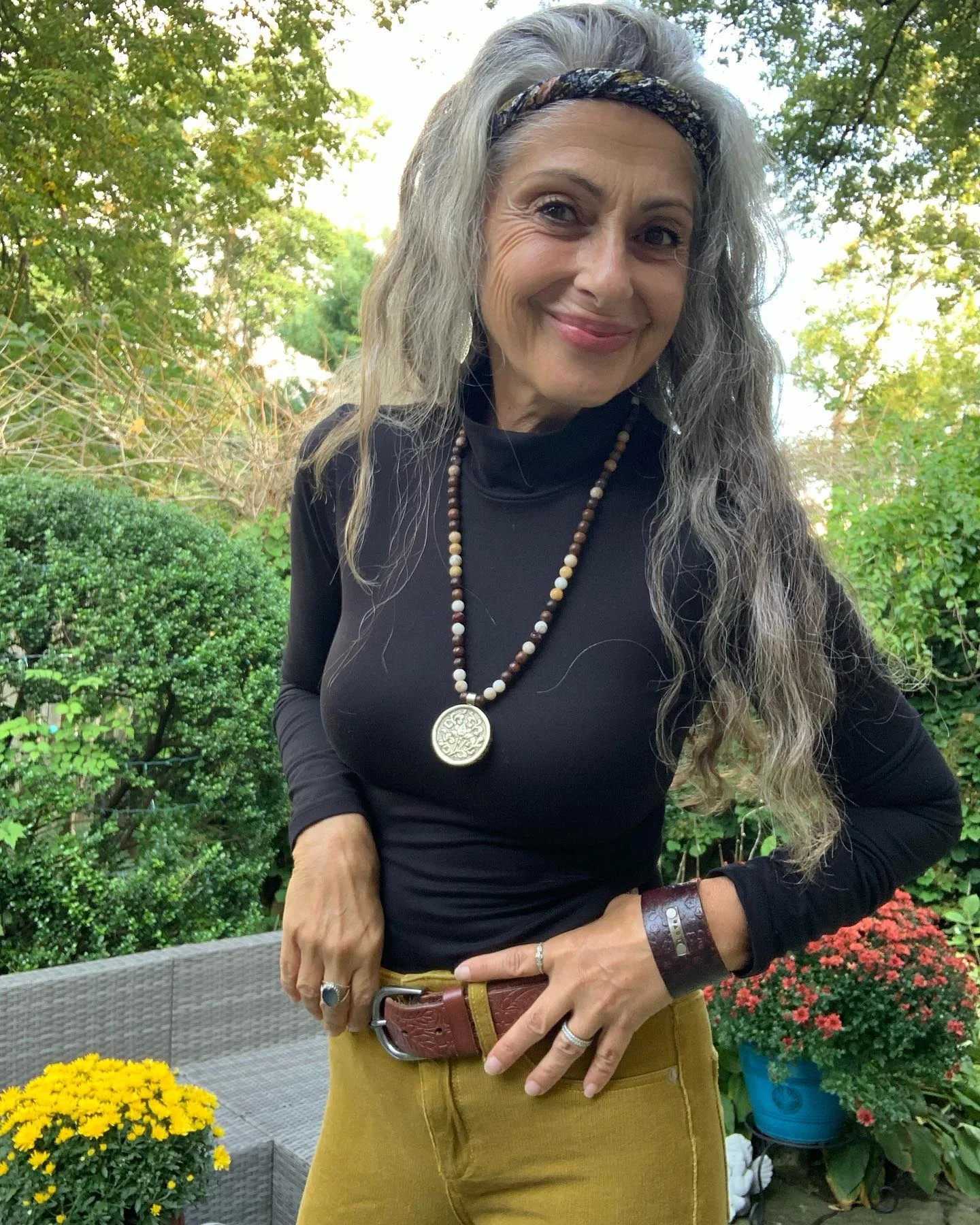what to wear in fall 2026 over 50 Earth-Tone Minimalism With Artistic Accessories