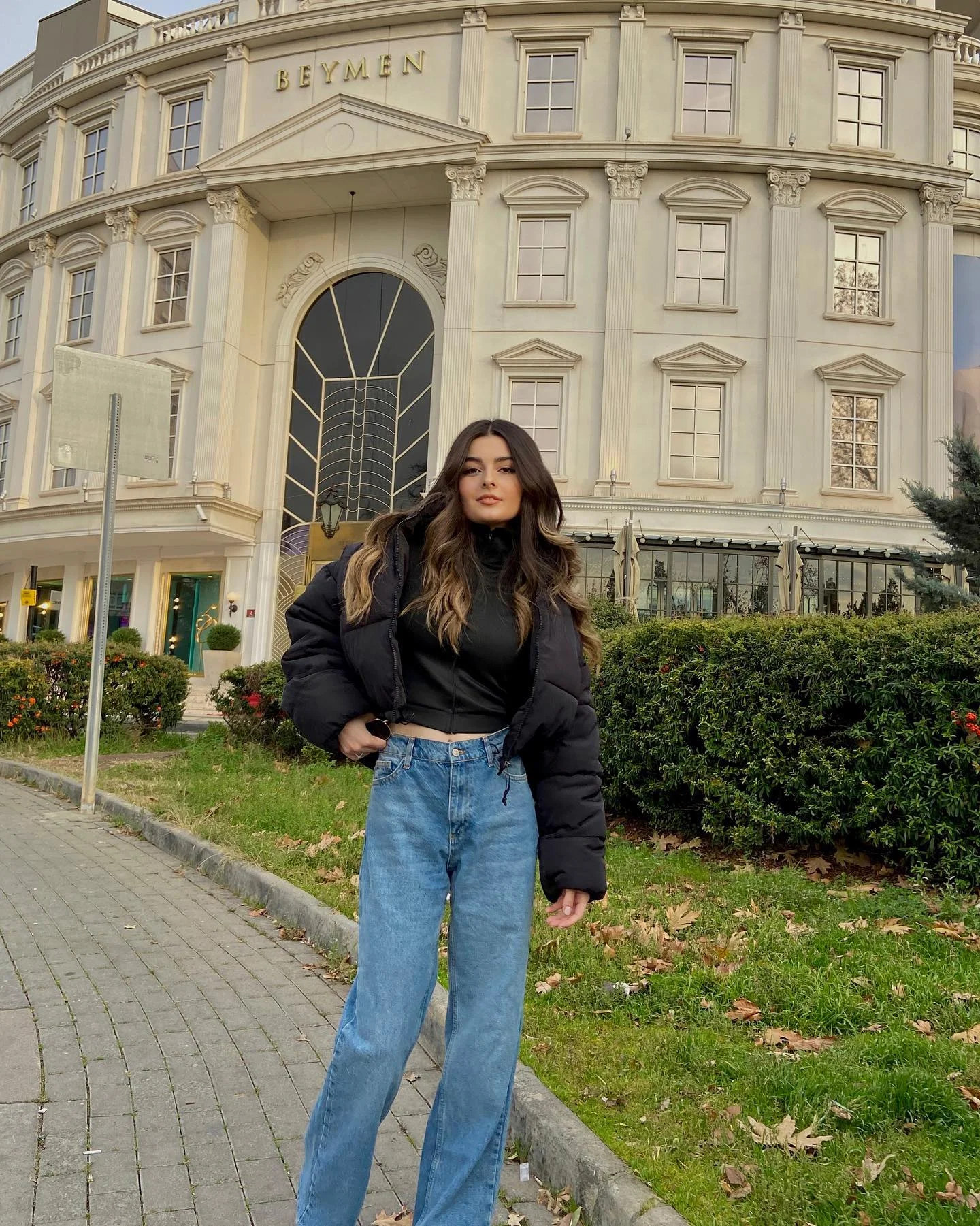 fall outfits for college students casual 2026 Oversized Outerwear With Trendy Denim