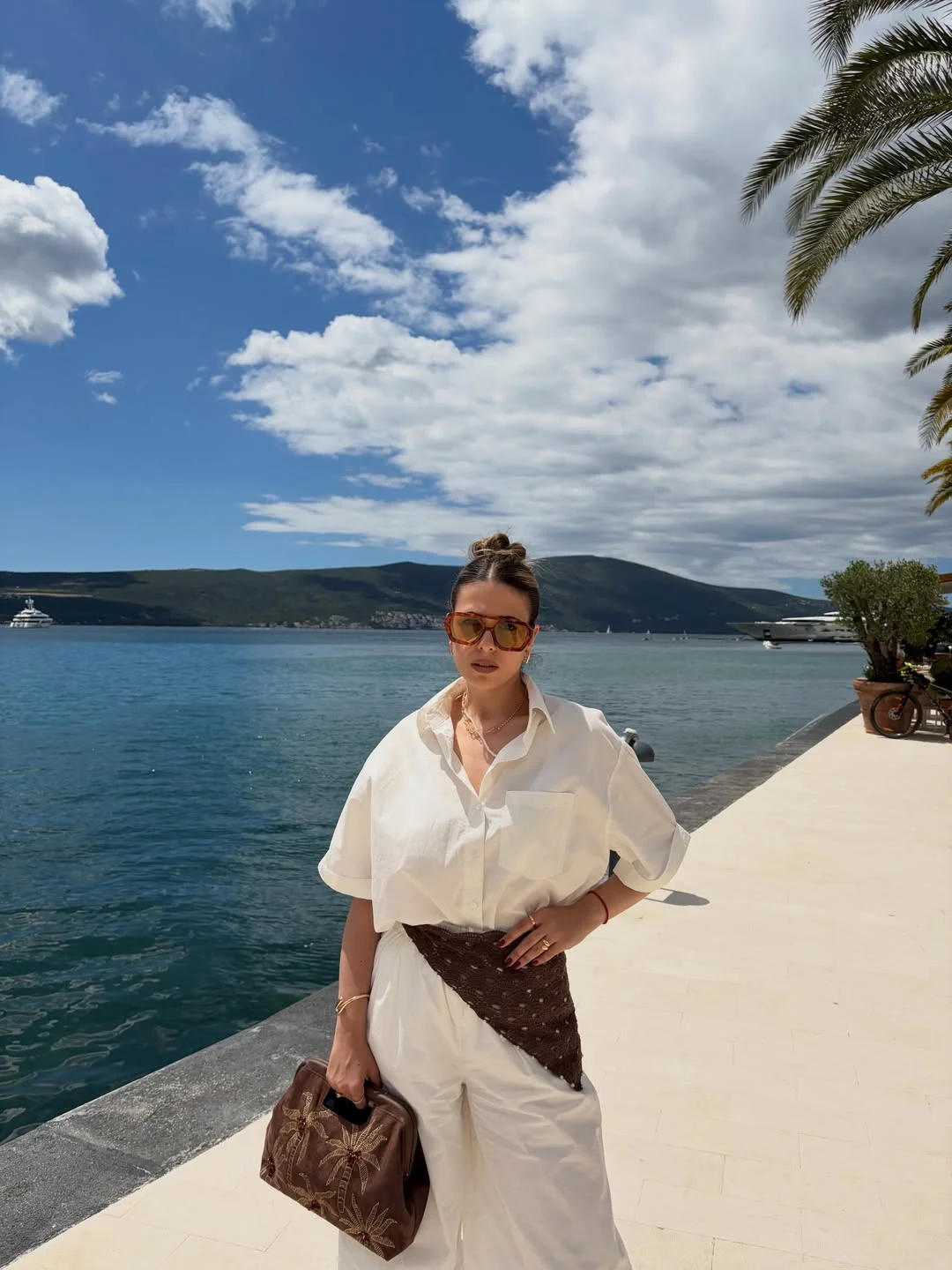 july fashion trends 2026 Relaxed Coastal Tailoring Defines Modern Summer Dressing