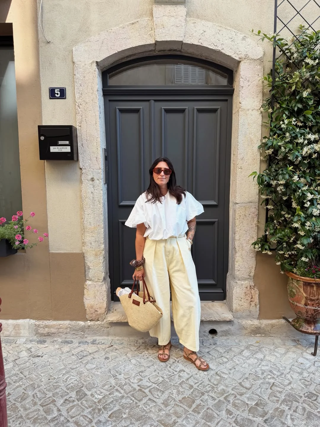 july outfits ideas 2026 Relaxed White And Butter Yellow Elegance