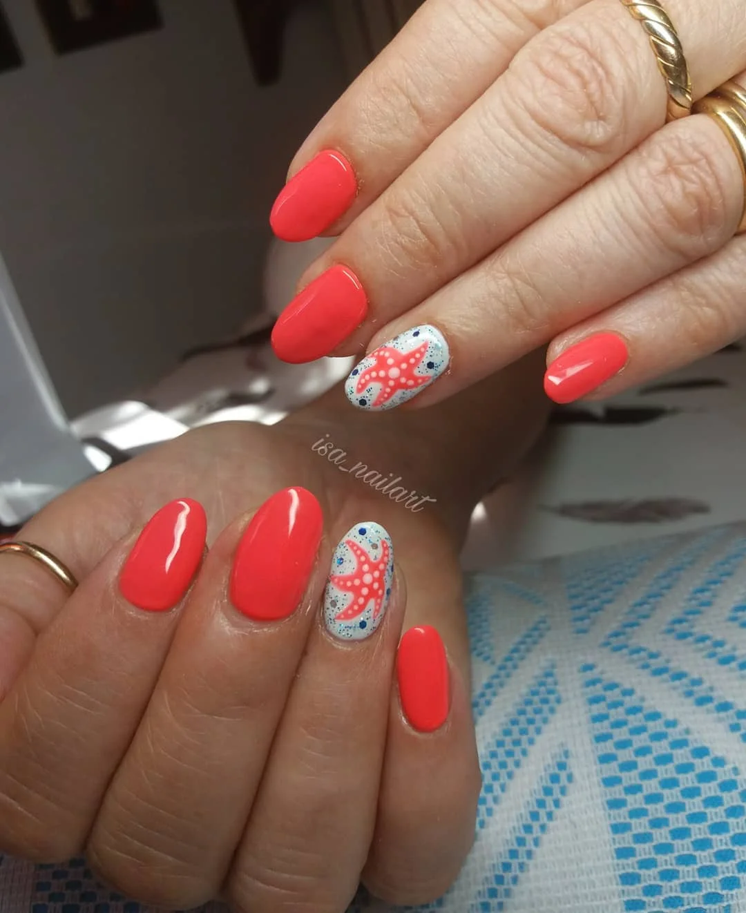 starfish summer nails 2026 Coral Starfish Accent Nails With Tropical Energy